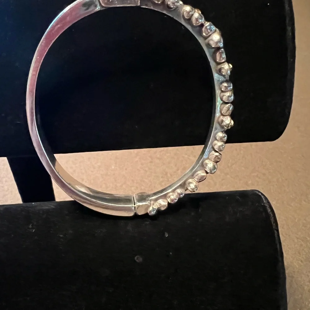 Brighton bangle bracelet. Silver tone, size medium - Picture 6 of 6